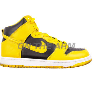 Nike Varsity Maize Dunk High PRE-OWNED