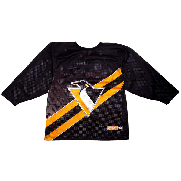 Vintage Black Pittsburgh Penguins Jersey (2000's)