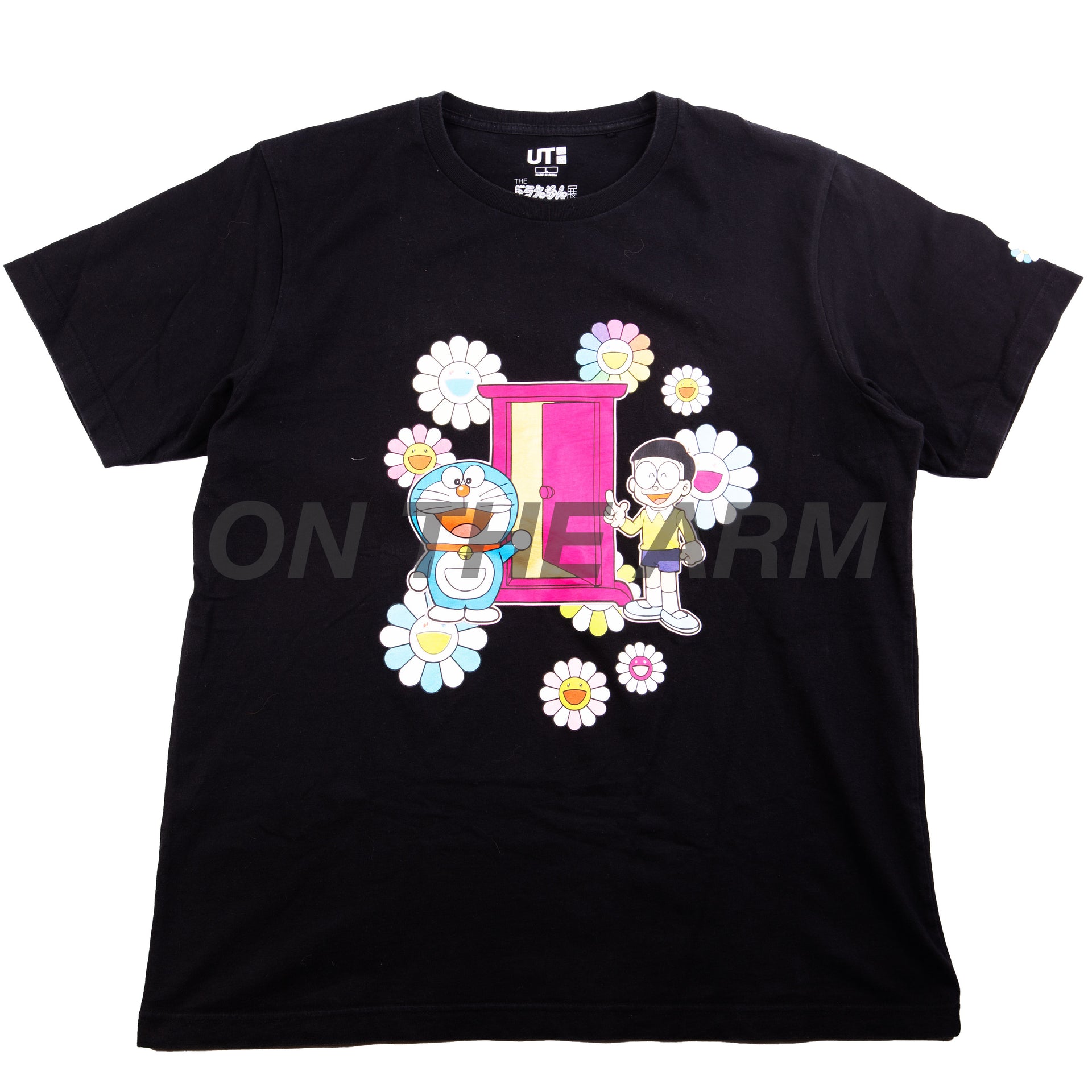 Uniqlo Black Takashi Murakami Tee PRE-OWNED