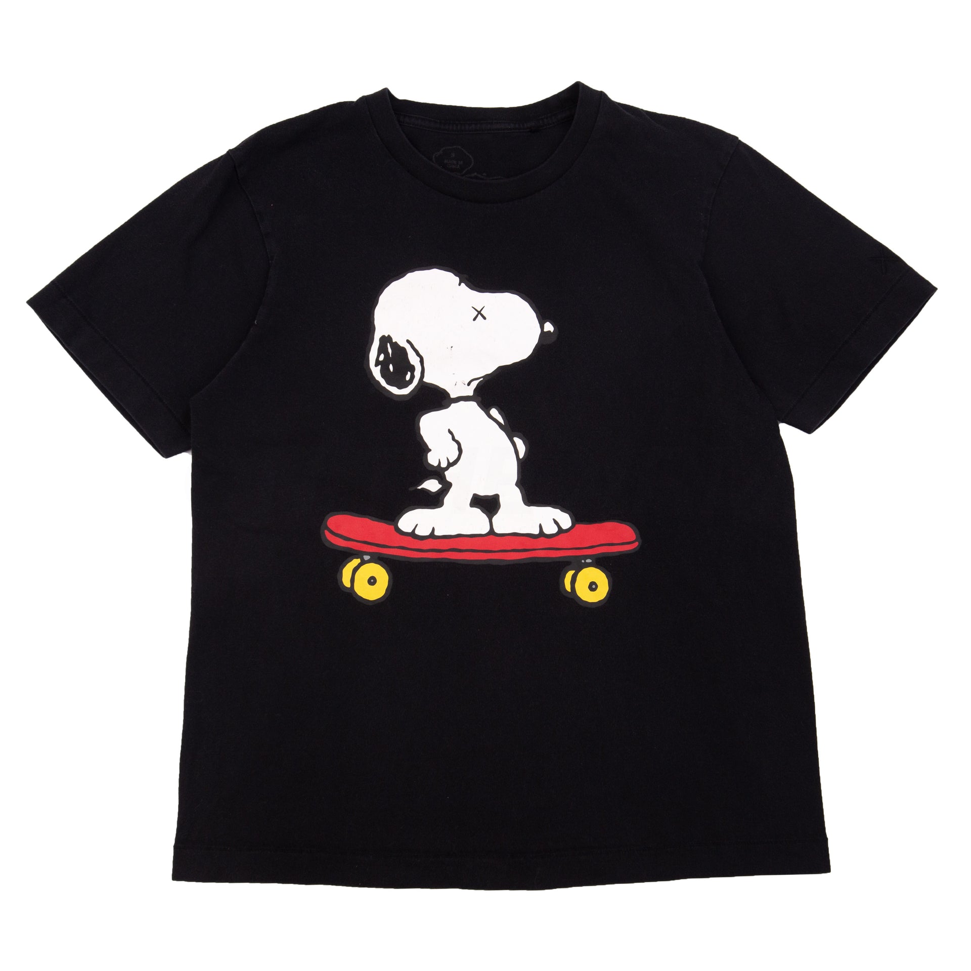 Uniqlo Black Kaws Snoopy Tee PRE-OWNED