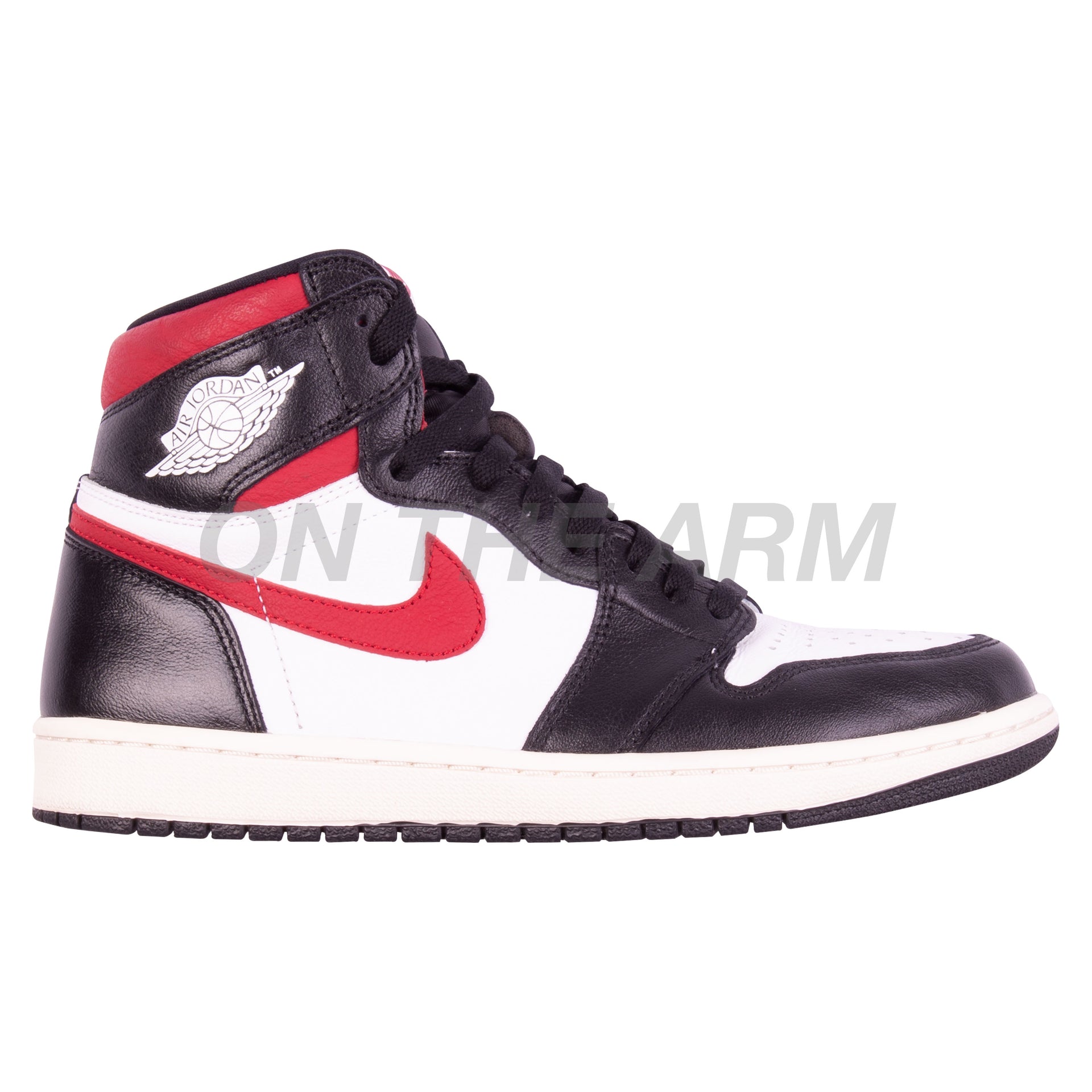 Nike Black/Gym Red Air Jordan 1 USED
