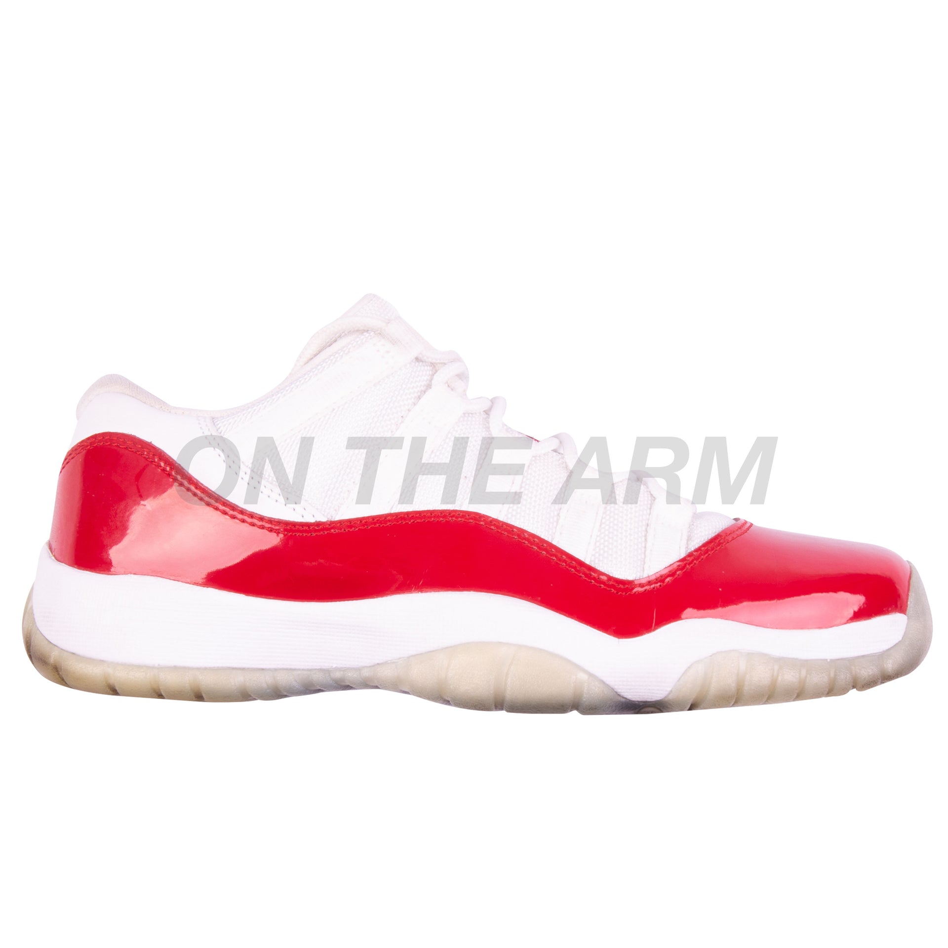 Nike Cherry Air Jordan 11 Low USED