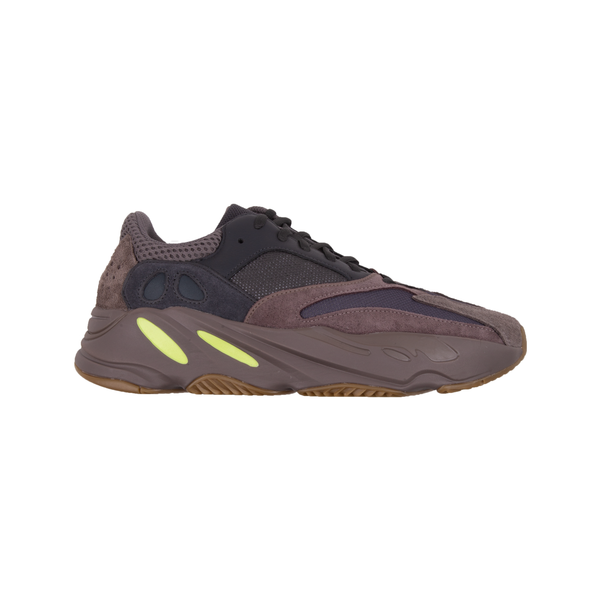 Adidas Yeezy 700 Mauve On The Arm