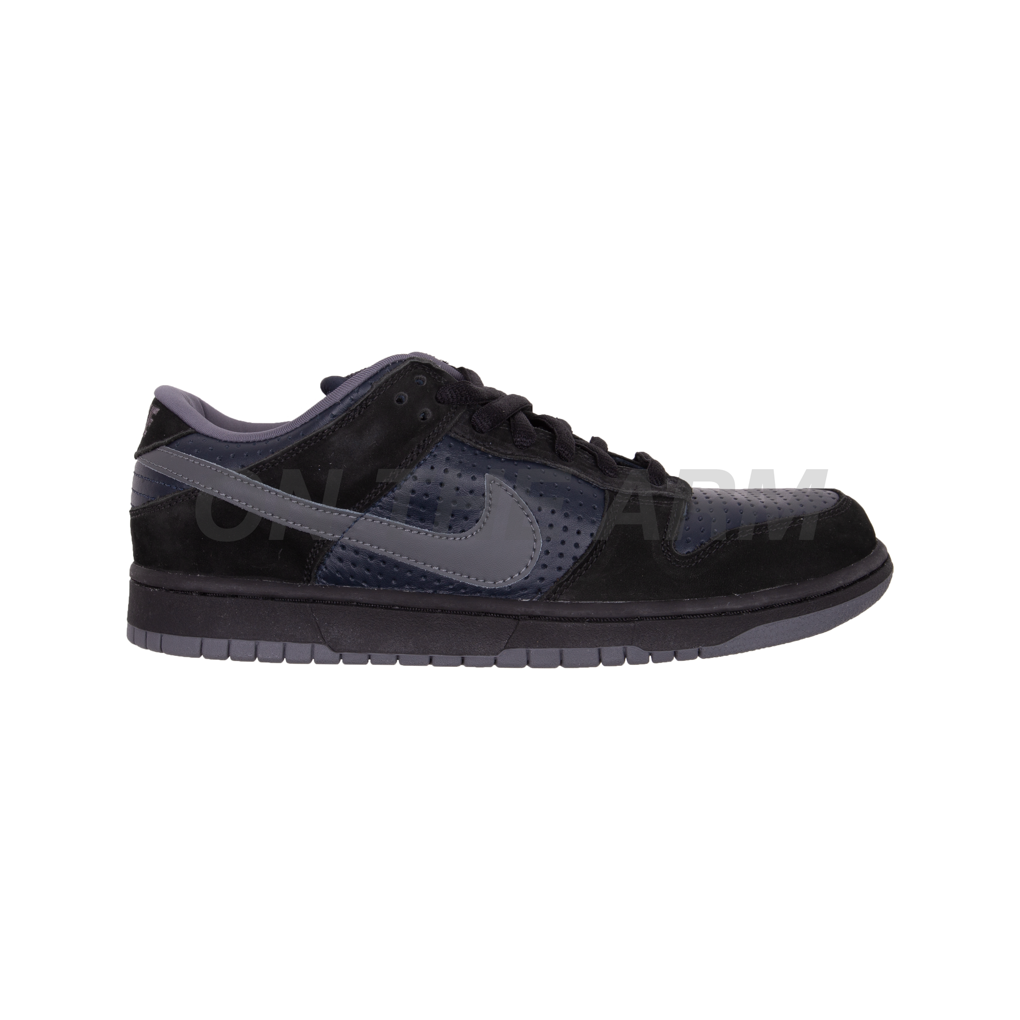 Nike SB Gino Iannuchi Dunk Low